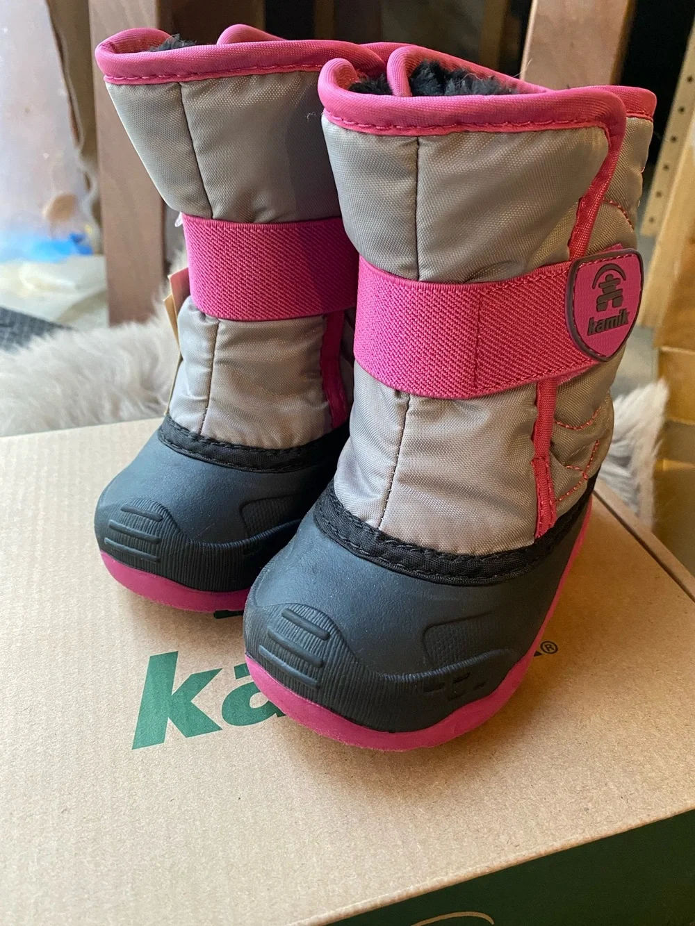 Kamik Snowbug Waterproof Pink and Gray Winter Boots, Toddler 5, NWT